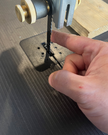 comment tendre une lame de scie à ruban bois